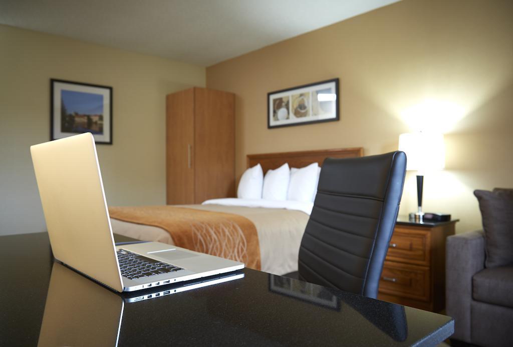 Comfort Inn South Shore Boucherville Luaran gambar